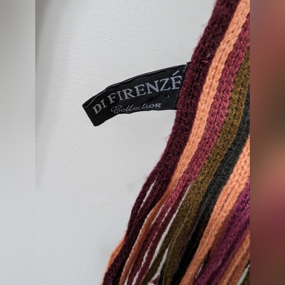 DI Firenze long fringed scarf. - Picture 3 of 3